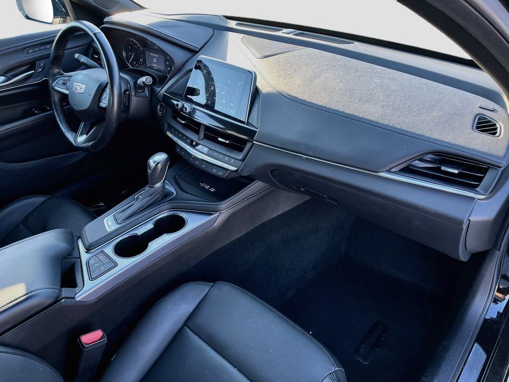2024 Cadillac CT4 Premium Luxury