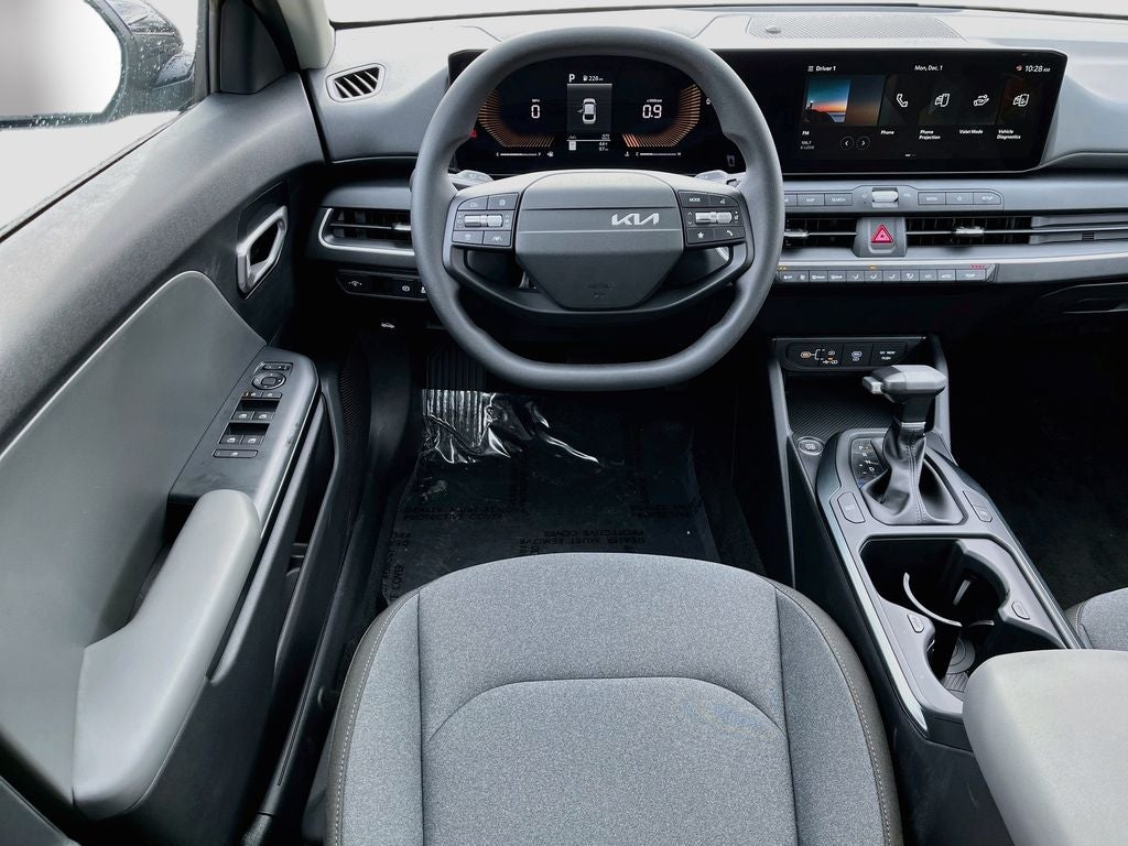 2025 Kia K4 LX