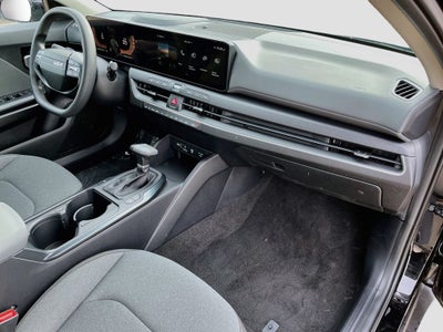 2025 Kia K4 LX