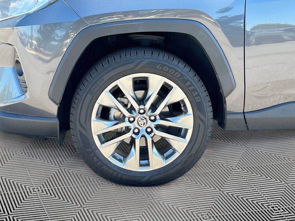 2021 Toyota RAV4 Limited