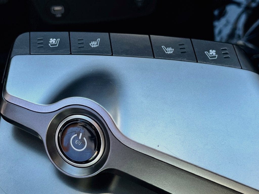 2024 Kia EV6 Wind