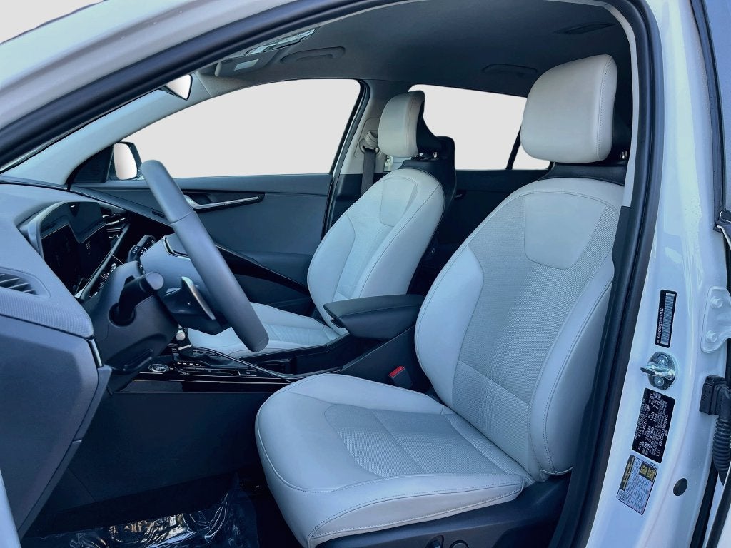 2025 Kia Niro EX