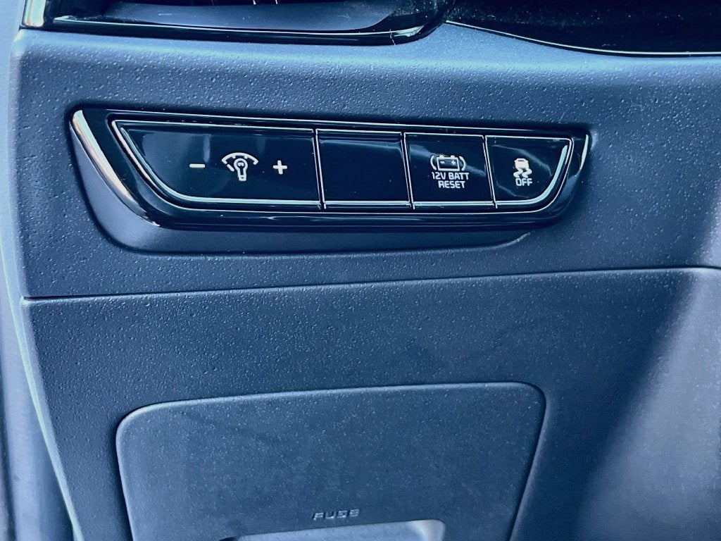 2025 Kia Niro EX
